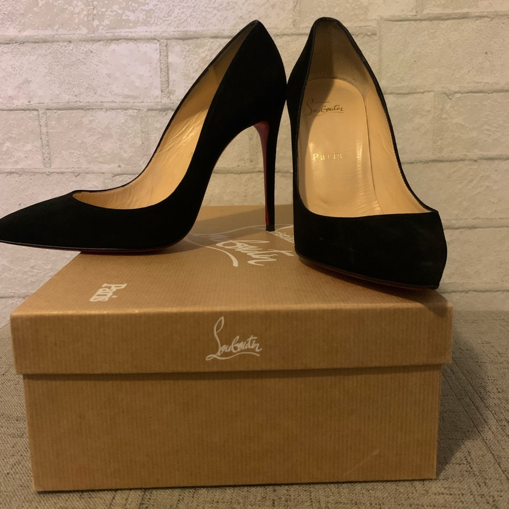Christian Louboutin
Black Suede Pigalle Follies 38